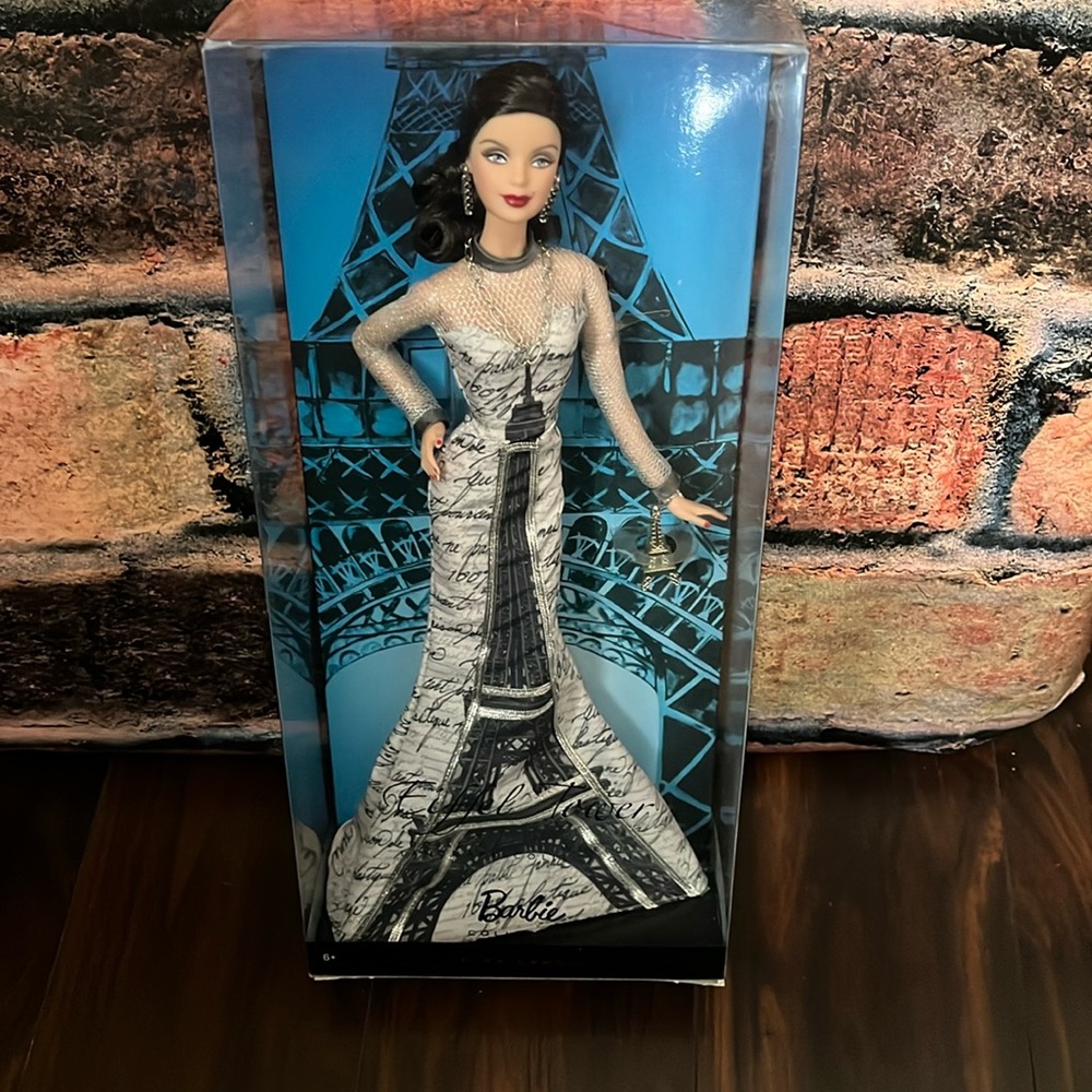 Dolls of the World Eiffel Tower Barbie
